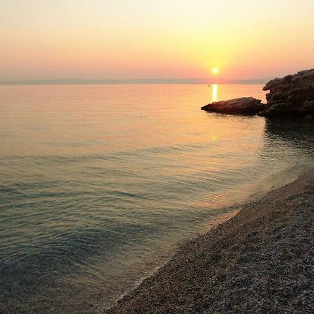 Quercus Apartment Stara Baška Exteriér fotografie