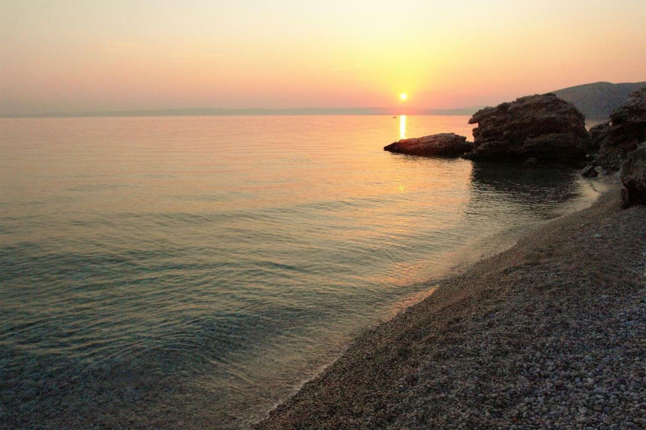Quercus Apartment Stara Baška Exteriér fotografie